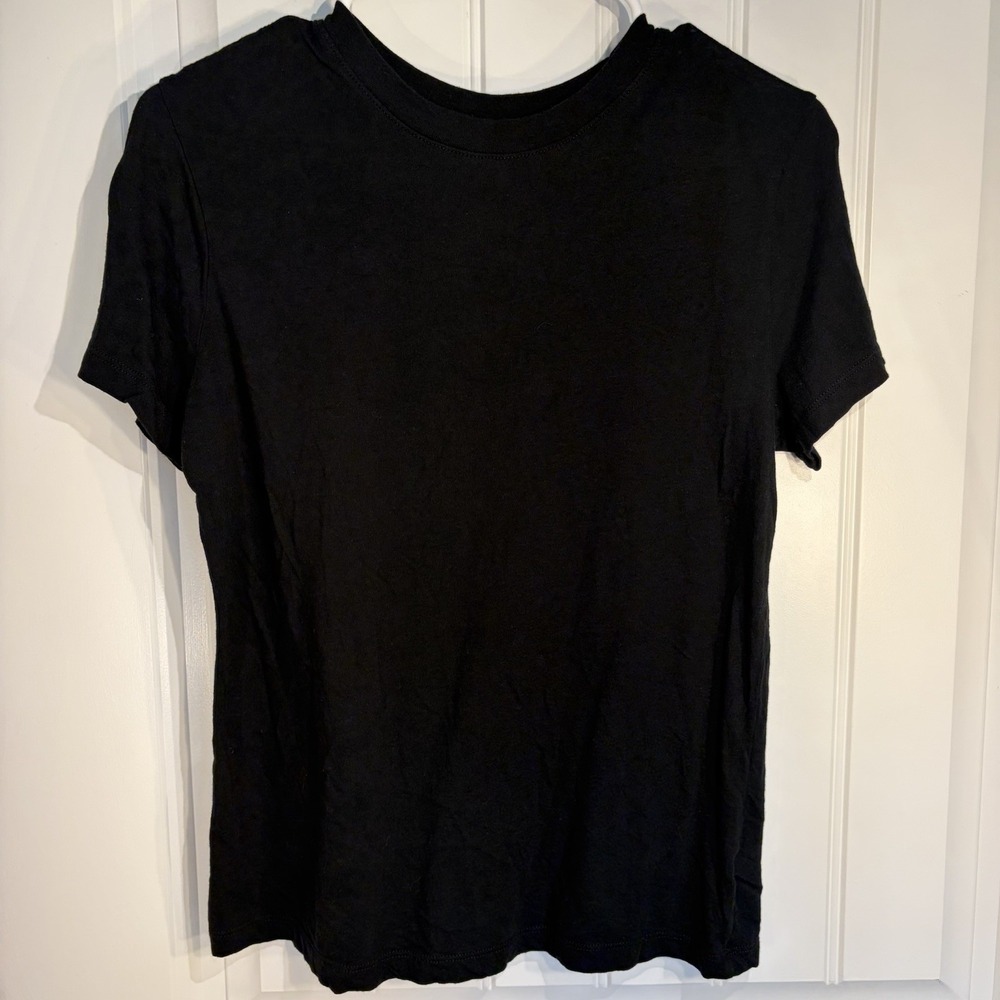 A New Day Black Crew Neck T-Shirt Women's Small Short Sleeve Cotton Basic Tee